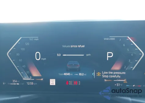 2023 BMW 330I xDrive z USA, uszkodzony, nr VIN 3MW89FF07P8D69955